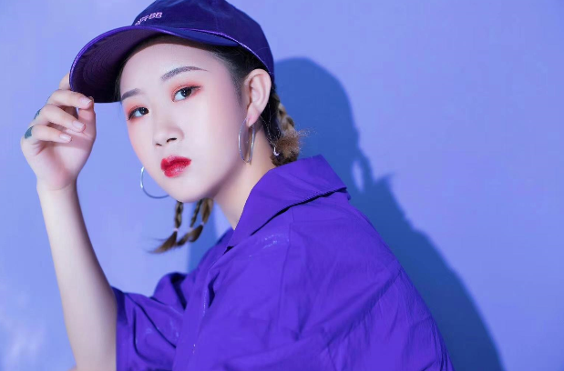 亲自体验&mdash;&mdash;天府三街00后柔儿